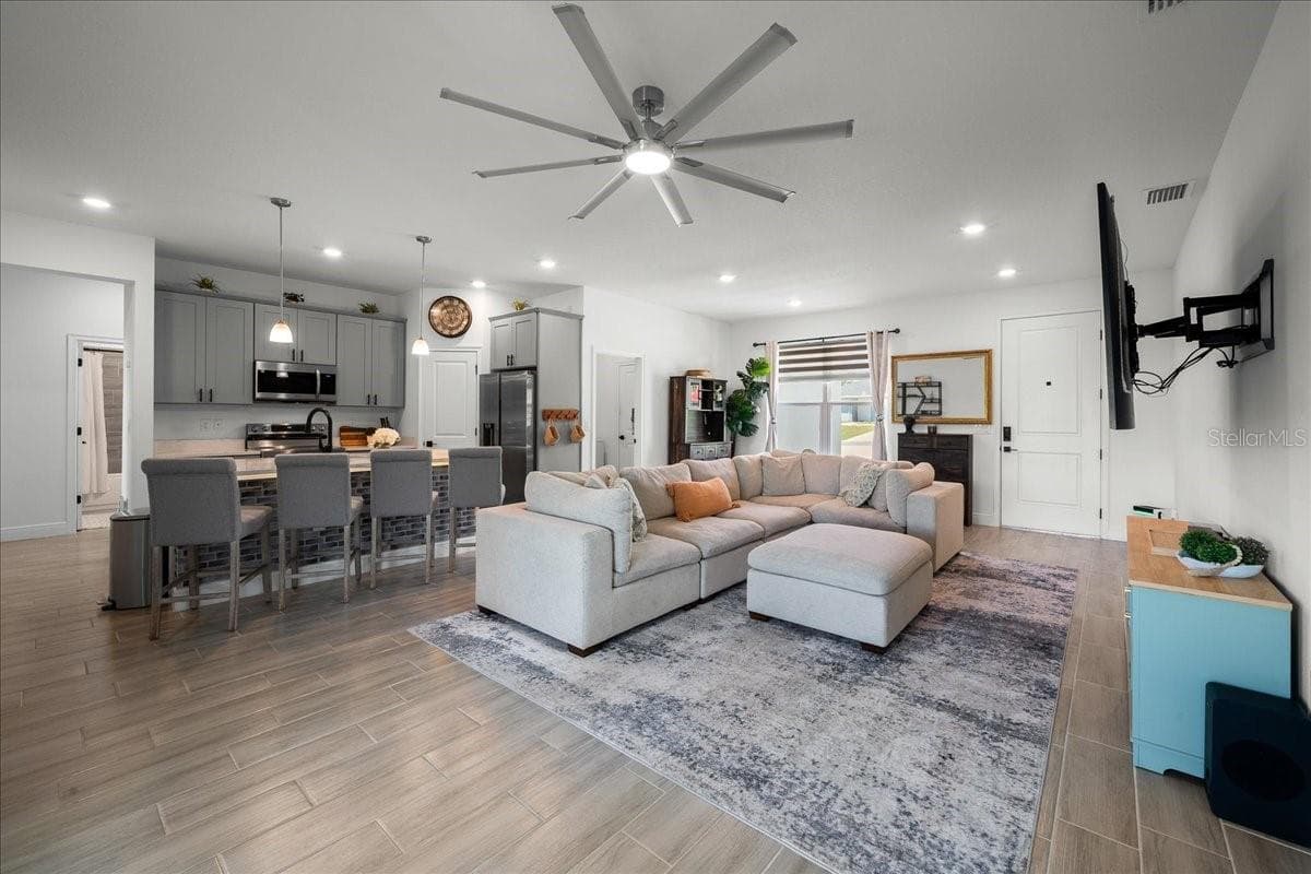 Single Family Residence at 16373 SW 48TH CIR, OCALA, photo 12 of 59
