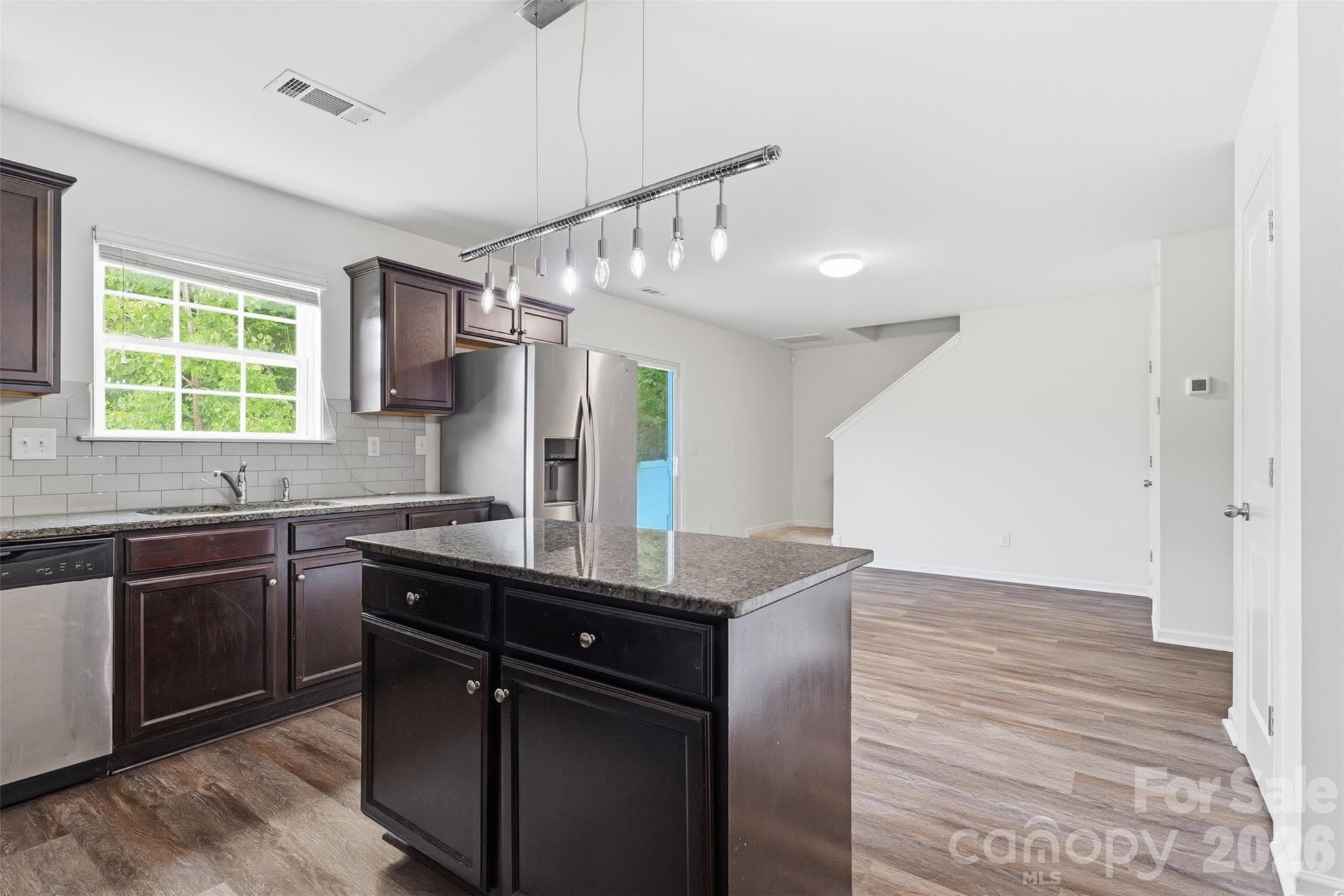 Single Family Residence at 4219 John Dale Lane, Charlotte, photo 14 of 36