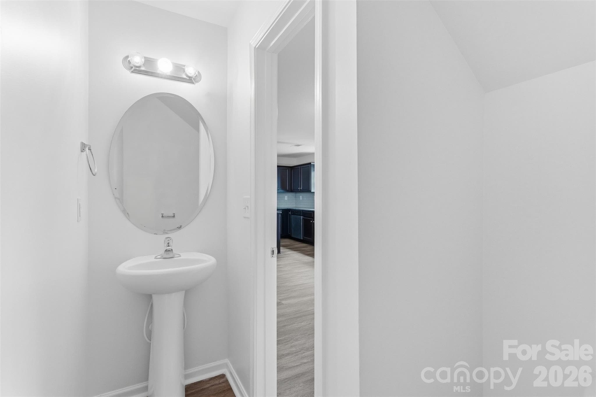 Single Family Residence at 4219 John Dale Lane, Charlotte, photo 17 of 36