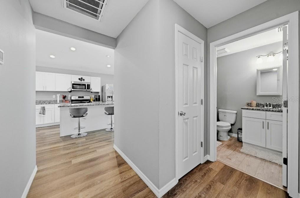 Single Family Residence at 313 GRIFFIN AVE, LAKELAND, photo 16 of 21