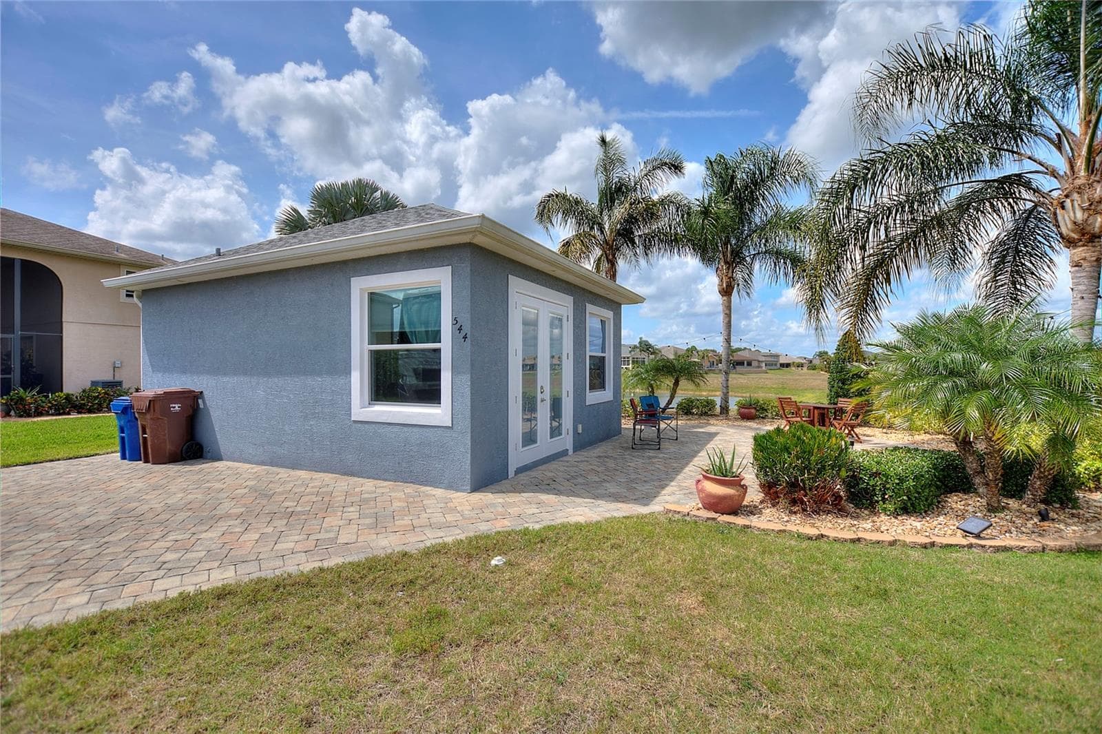 544 NARROW POND RD