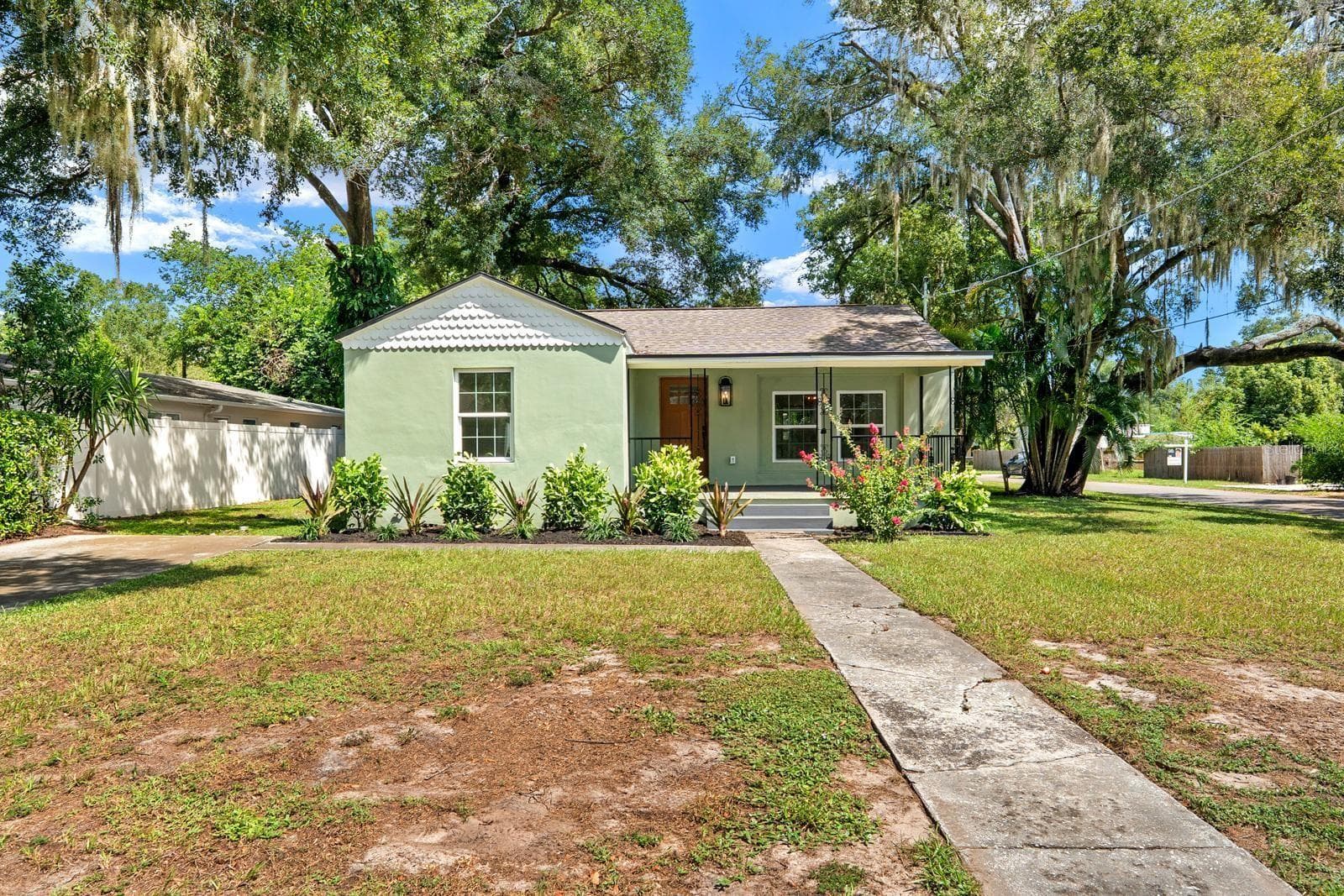 Single Family Residence at 1230 E HENRY AVE, TAMPA, photo 30 of 37