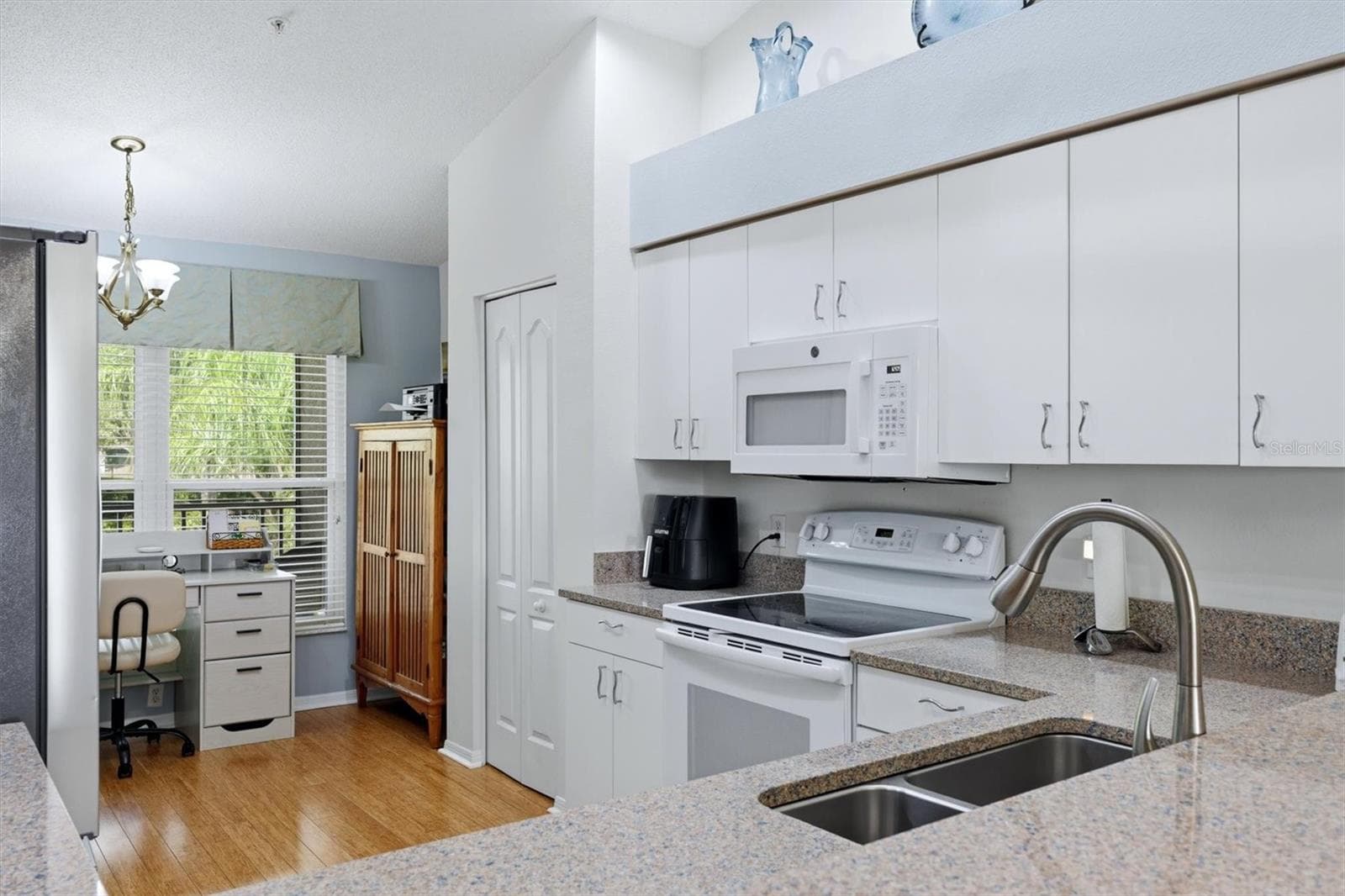Kitchen - 5221 MAHOGANY RUN AVE #224, SARASOTA