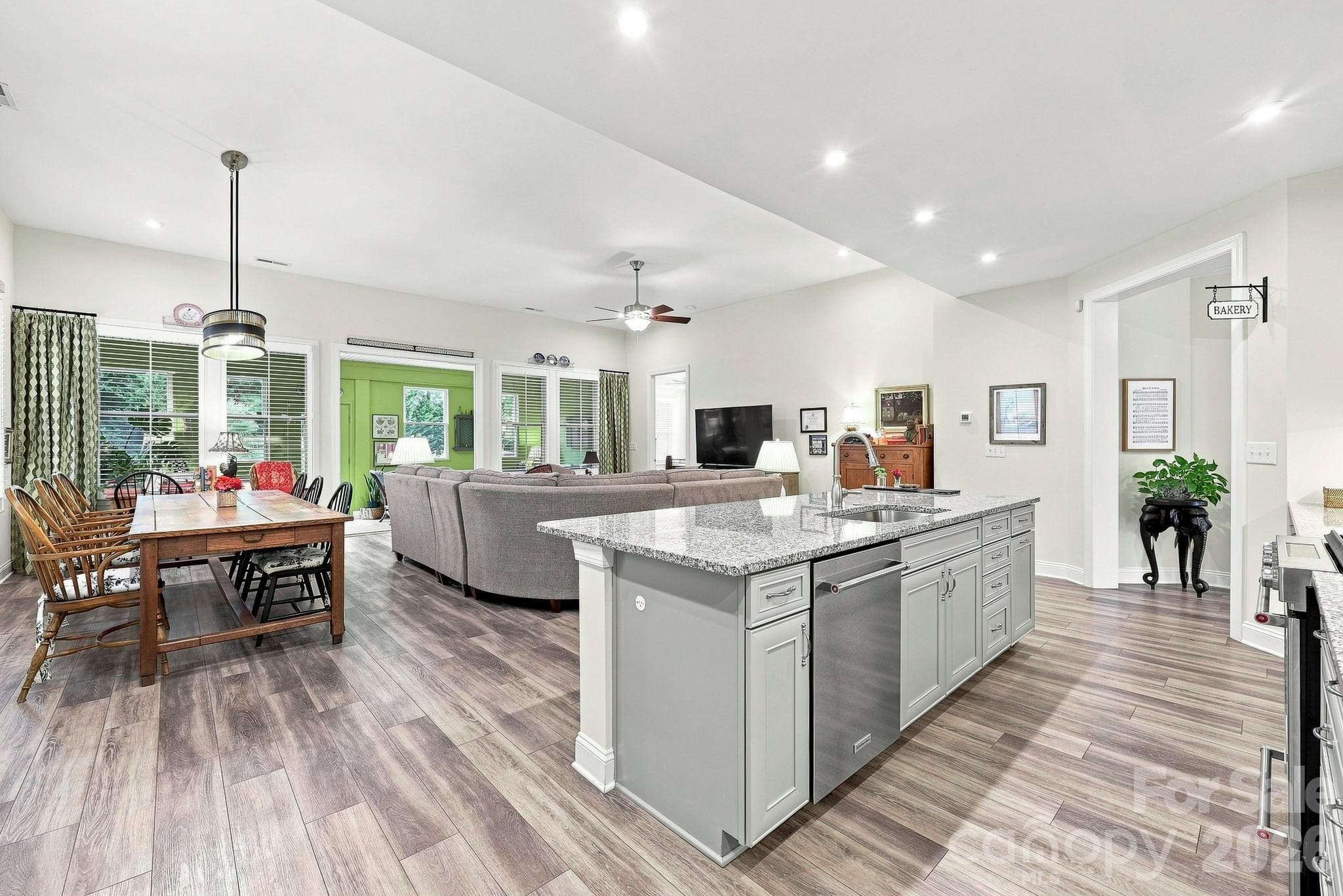 Single Family Residence at 7106 Overjoyed Crossing, Charlotte, photo 18 of 48