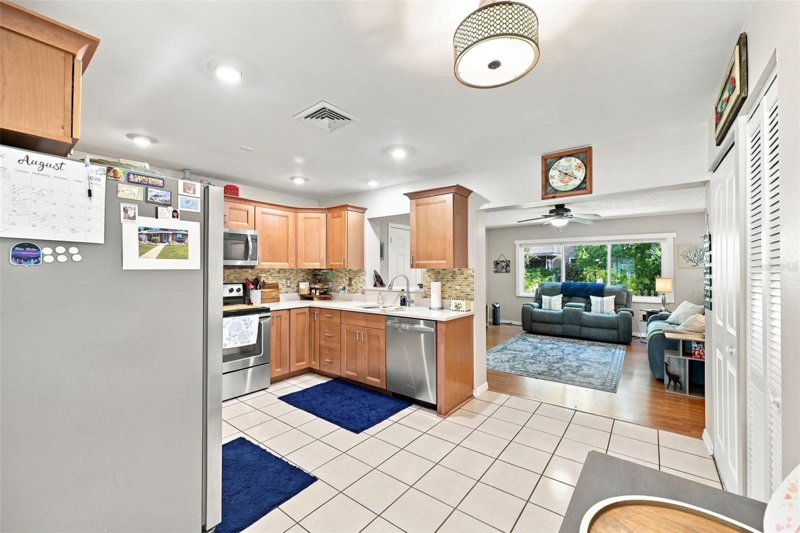 Single Family Residence at 8037 POWDER HORN CIR, LARGO, photo 10 of 42