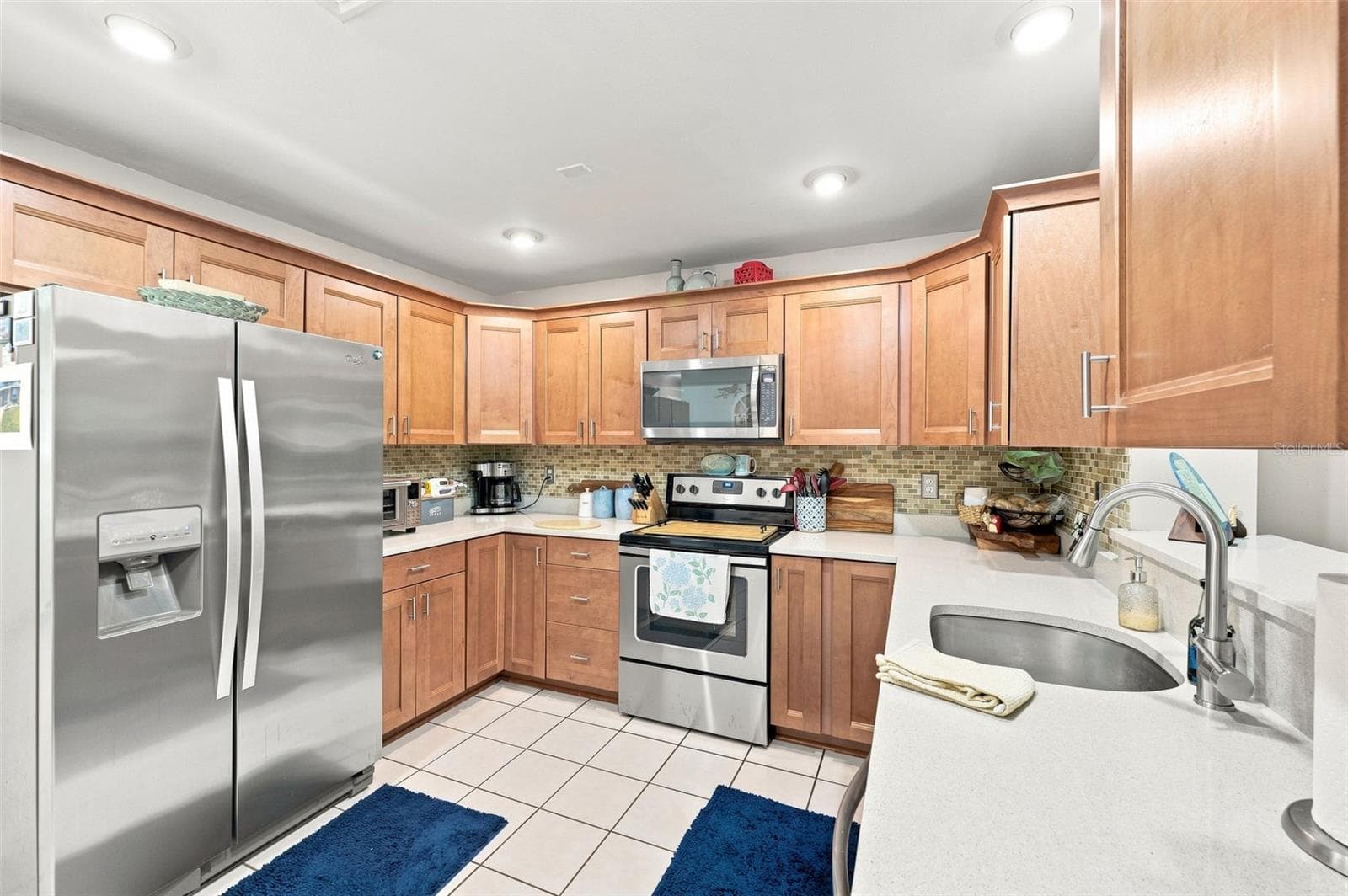 Single Family Residence at 8037 POWDER HORN CIR, LARGO, photo 12 of 42