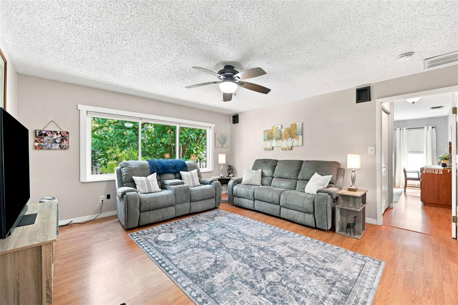 Single Family Residence at 8037 POWDER HORN CIR, LARGO, photo 17 of 42