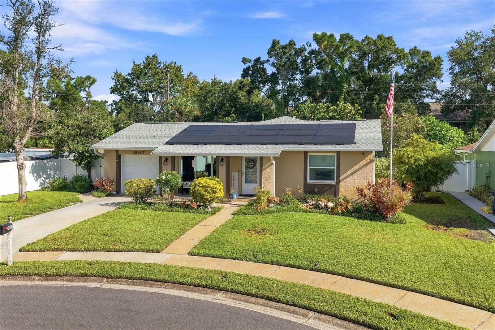 Single Family Residence at 8037 POWDER HORN CIR, LARGO, photo 39 of 42