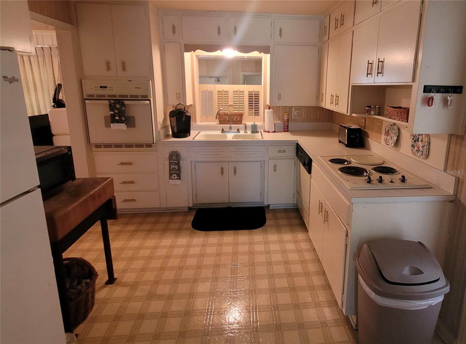 Single Family Residence at 434 CARDINAL PL, LAKELAND, photo 6 of 27