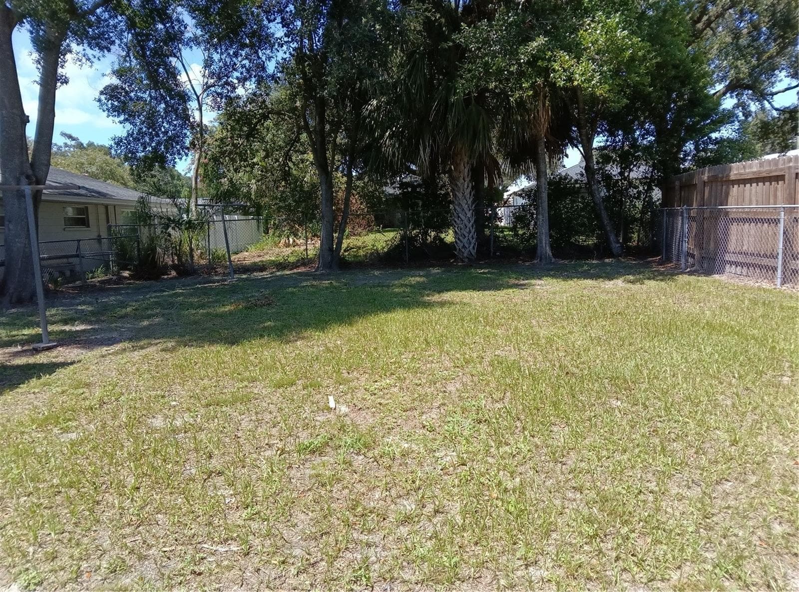 Single Family Residence at 434 CARDINAL PL, LAKELAND, photo 24 of 27