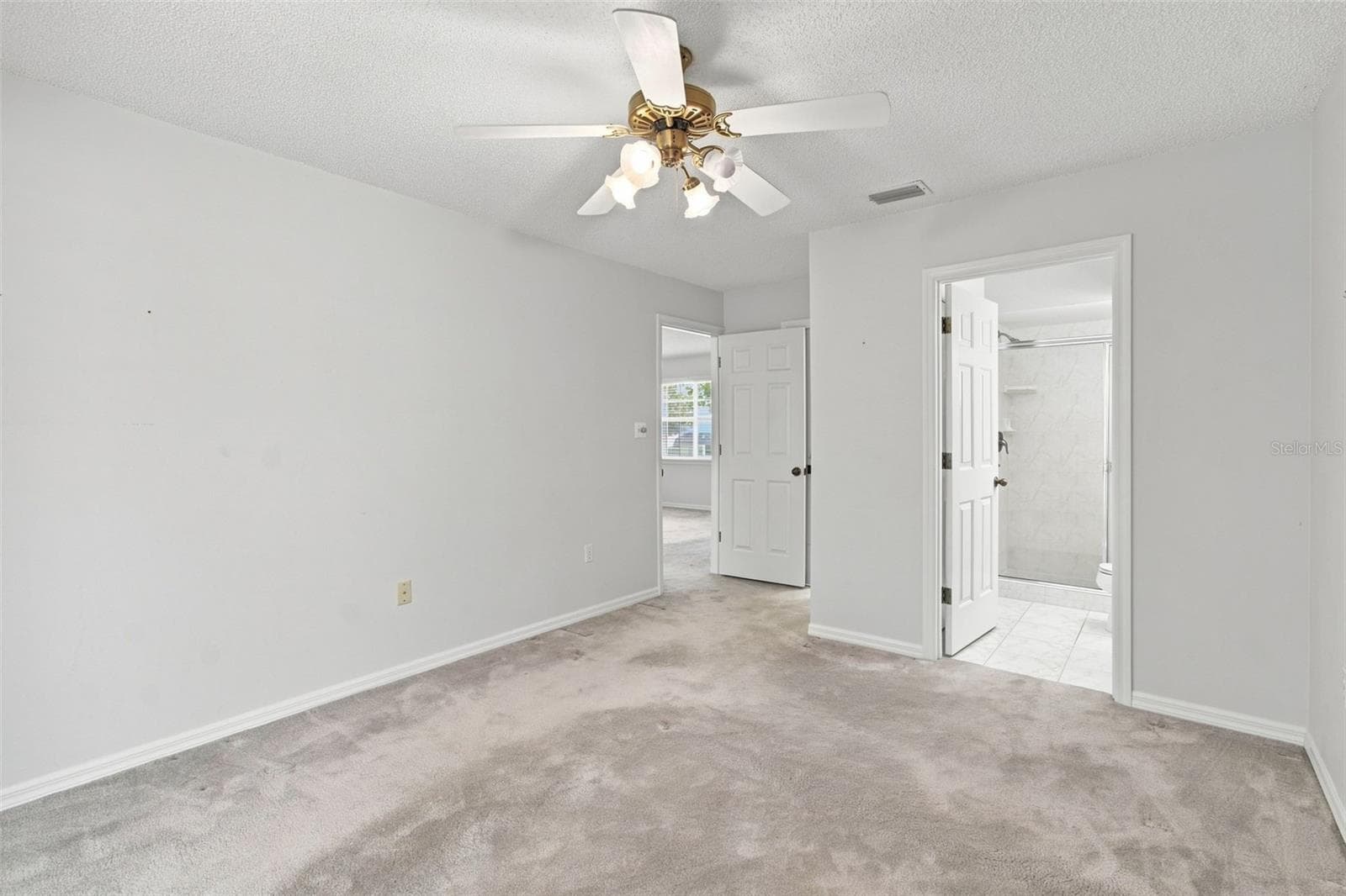 Single Family Residence at 863 WISTERIA PL, TAVARES, photo 18 of 37