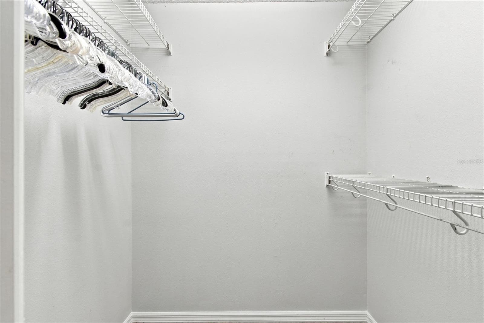 Single Family Residence at 863 WISTERIA PL, TAVARES, photo 20 of 37