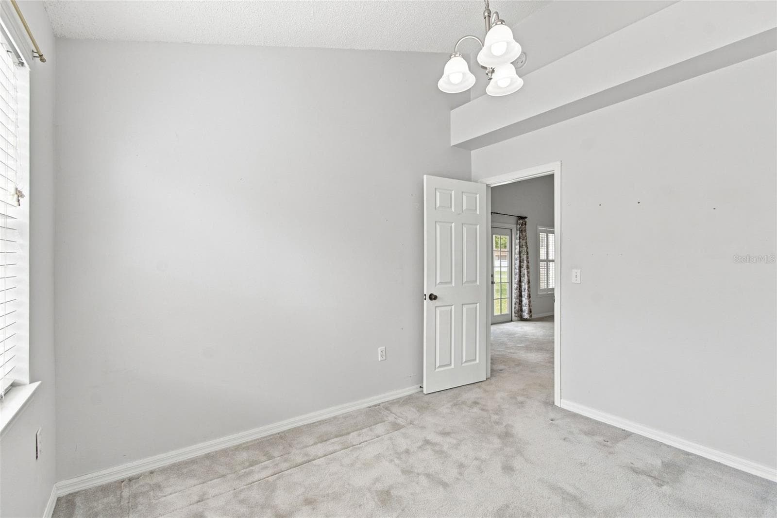 Single Family Residence at 863 WISTERIA PL, TAVARES, photo 23 of 37