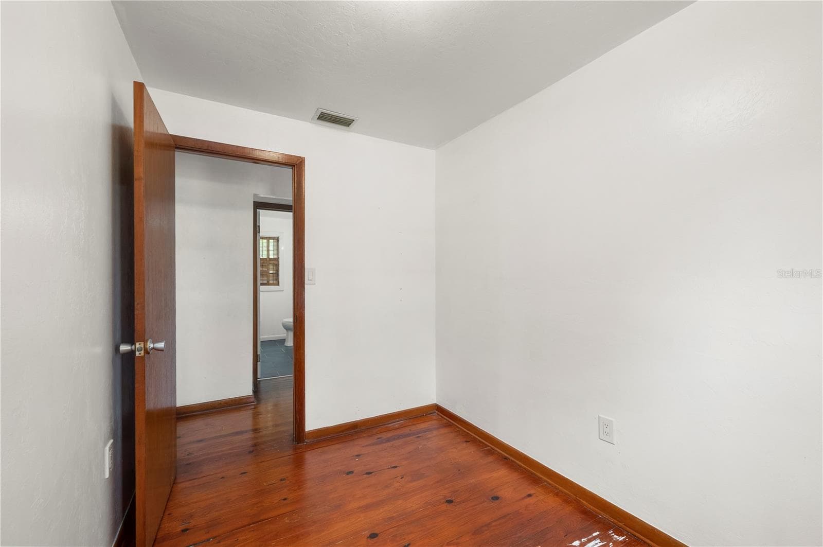 Single Family Residence at 809 BURLAND ST, PUNTA GORDA, photo 21 of 43