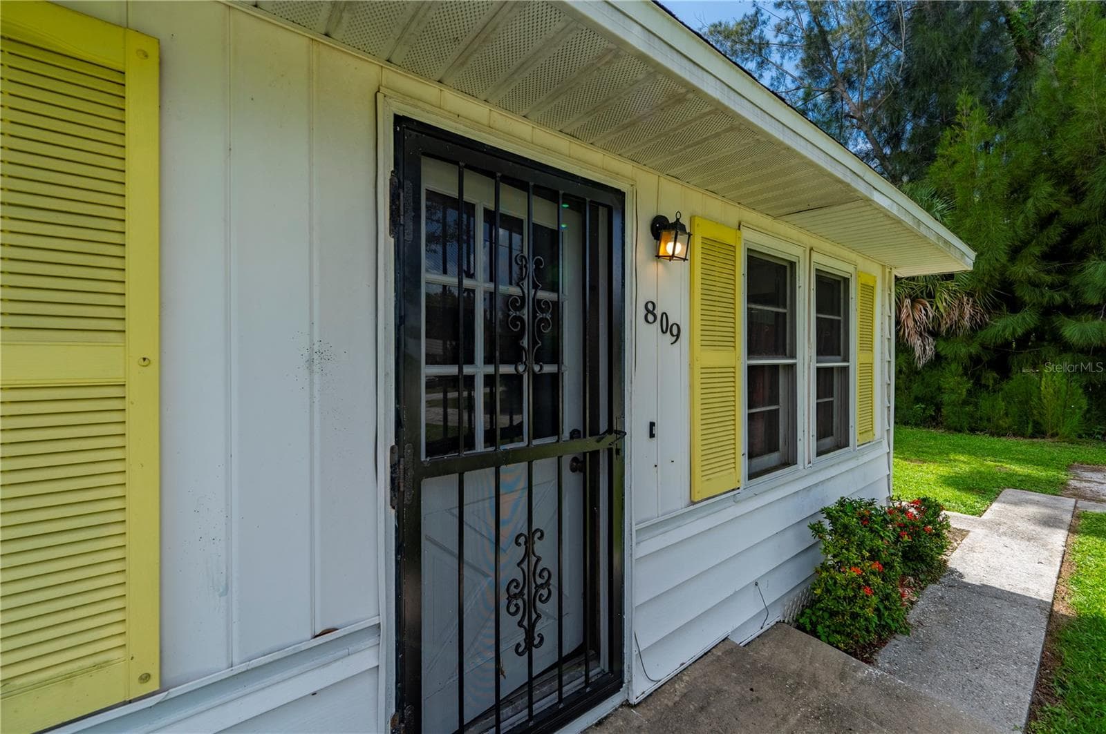 Single Family Residence at 809 BURLAND ST, PUNTA GORDA, photo 27 of 43