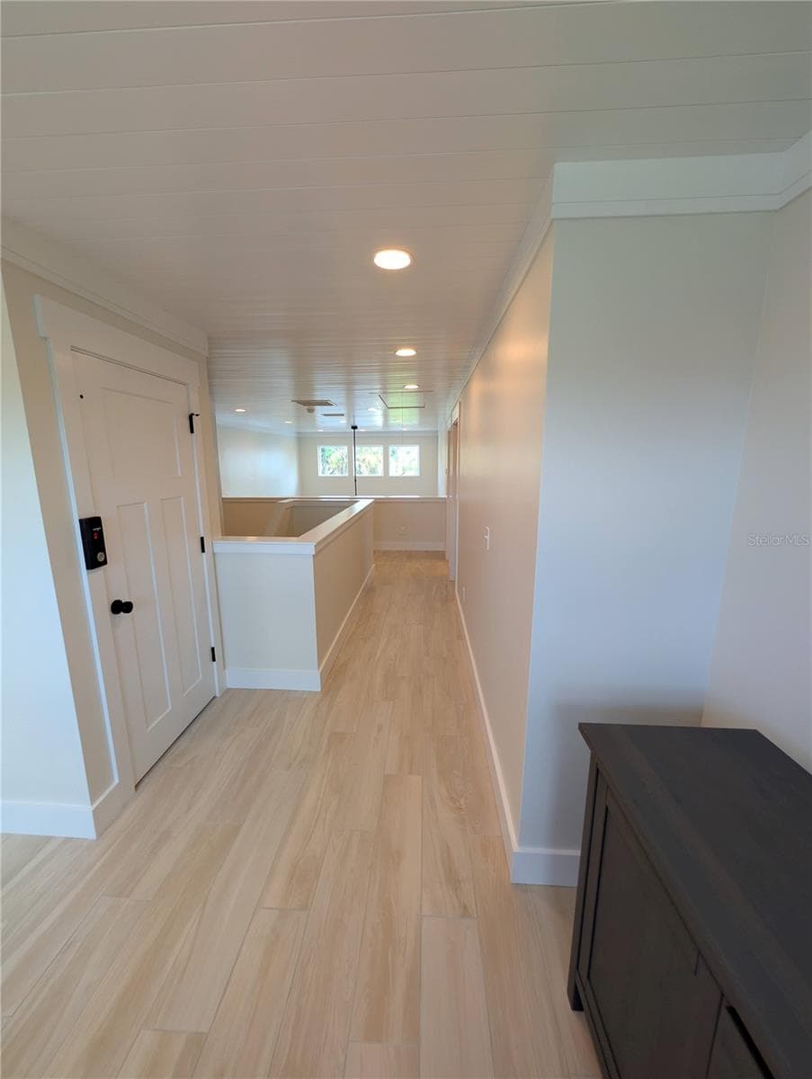 Main House...3rd floor hallway - 414 JESSAMINE BLVD, DAYTONA BEACH