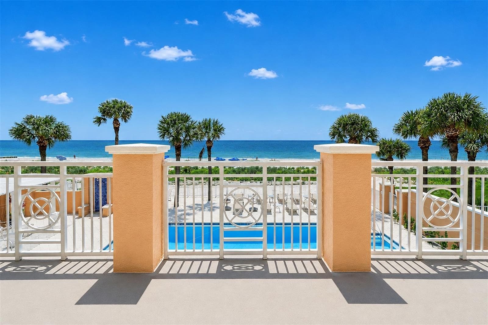 ... Gulf Front Sunning & Lounging Area Outside Clubhouse on 2nd Floor Landing.. - 15208 GULF BLVD #404, MADEIRA BEACH