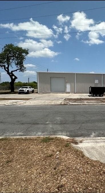 Warehouse at 1604 OLIVE ST, LAKELAND, photo 4 of 13