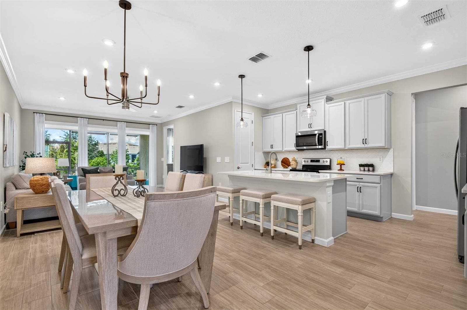Open floor plan - 864 SNAIL KITE PL, SUN CITY CENTER