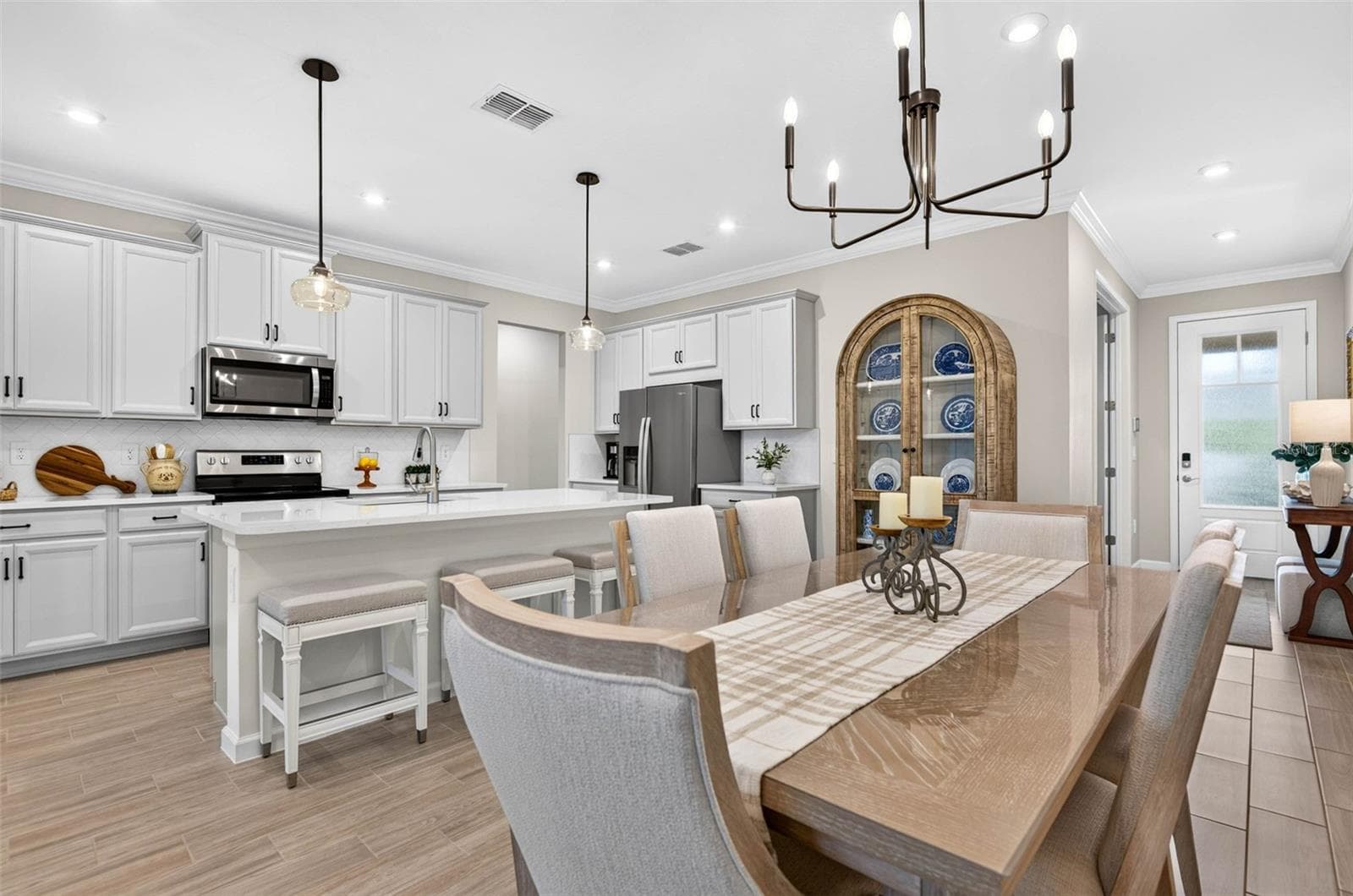 Villa at 864 SNAIL KITE PL, SUN CITY CENTER, photo 11 of 53