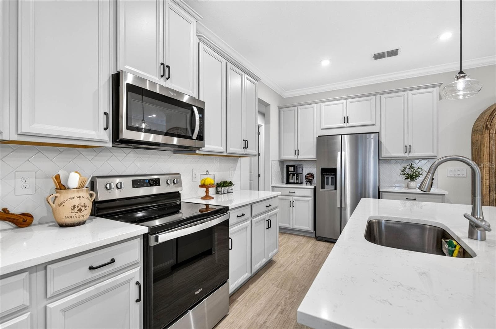 Villa at 864 SNAIL KITE PL, SUN CITY CENTER, photo 16 of 53