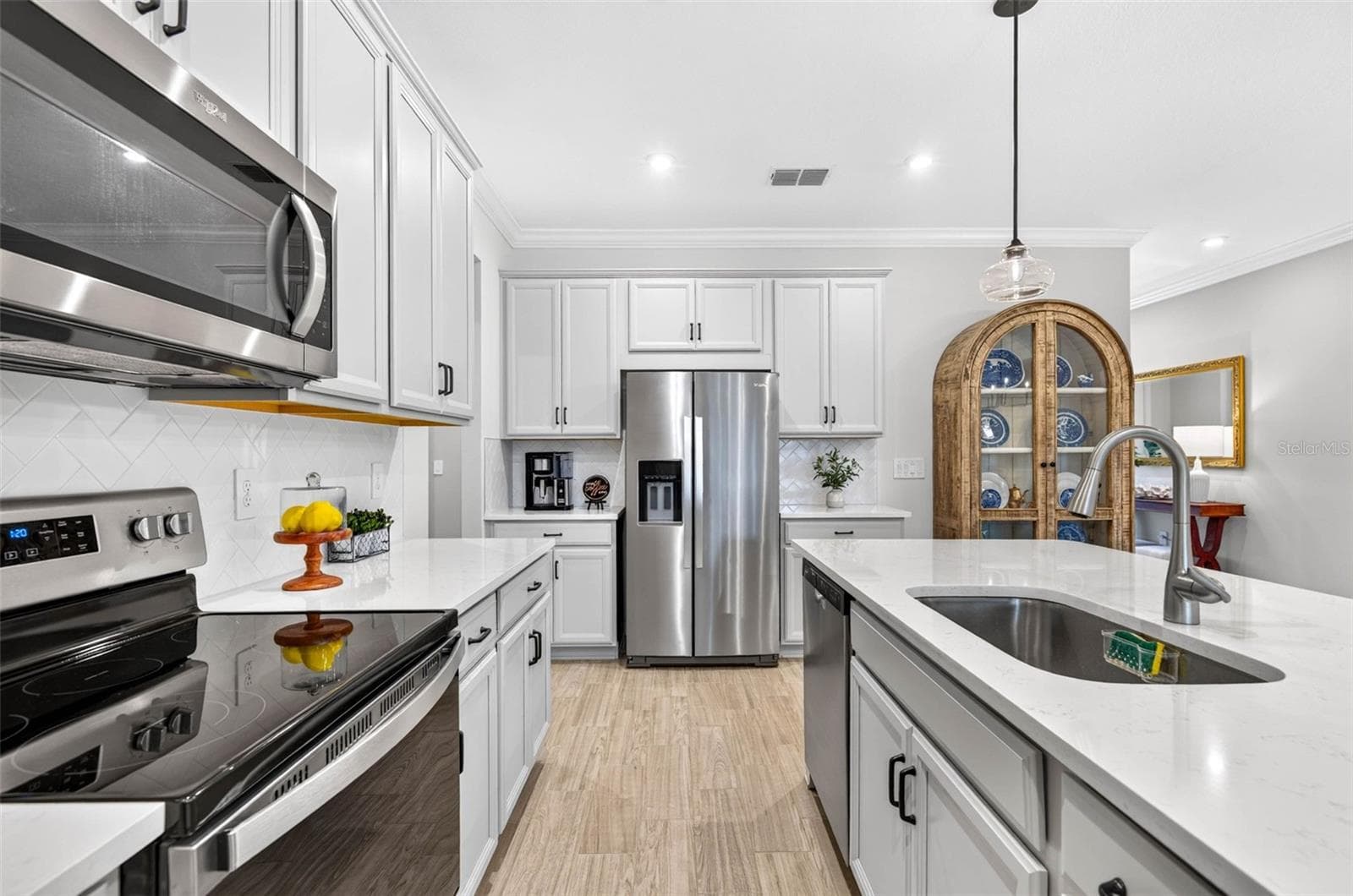 Villa at 864 SNAIL KITE PL, SUN CITY CENTER, photo 17 of 53