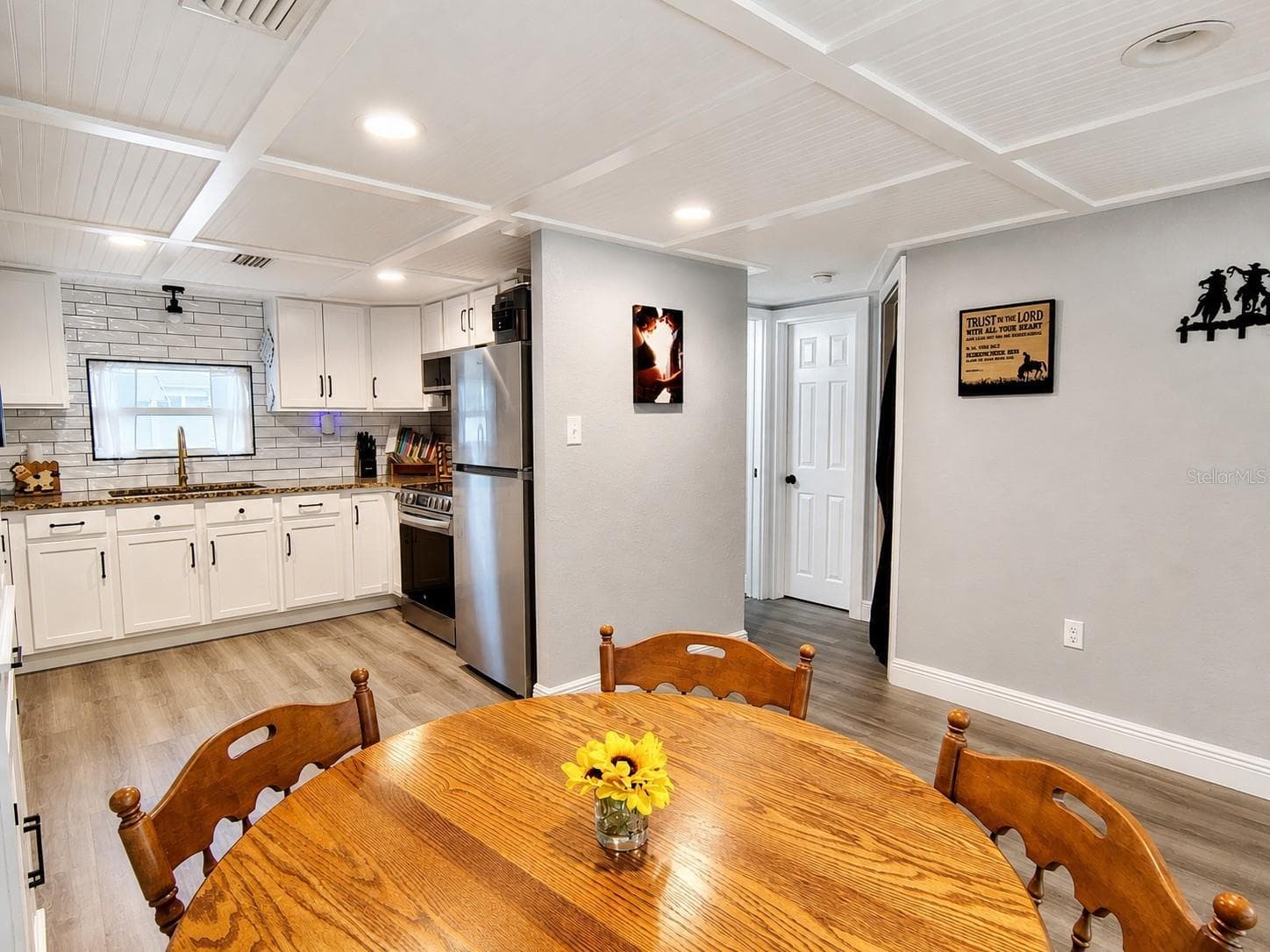 Single Family Residence at 1924 CR 439C, LAKE PANASOFFKEE, photo 13 of 31