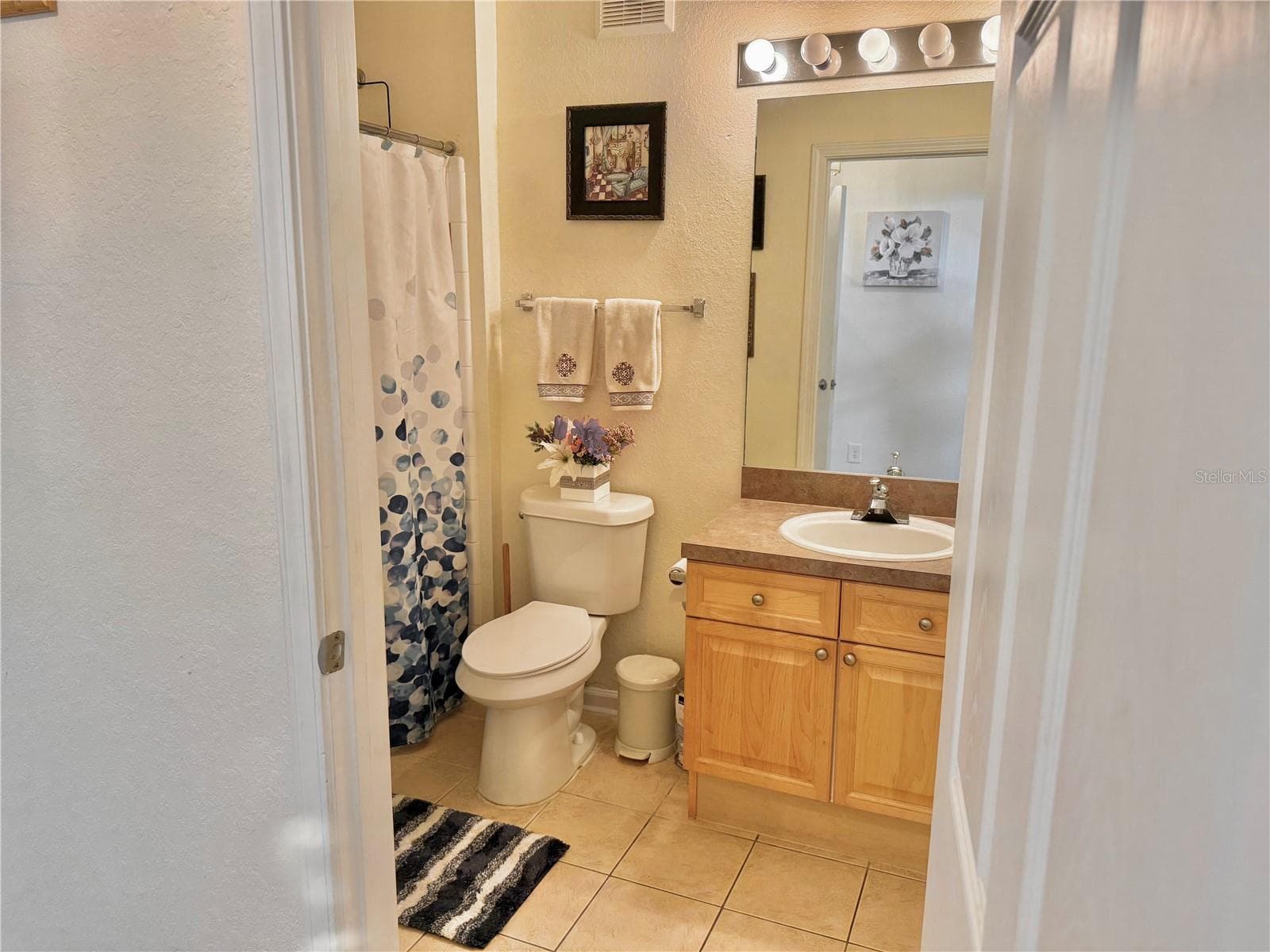 Condominium at 612 TERRACE RIDGE CIR #126, DAVENPORT, photo 18 of 34