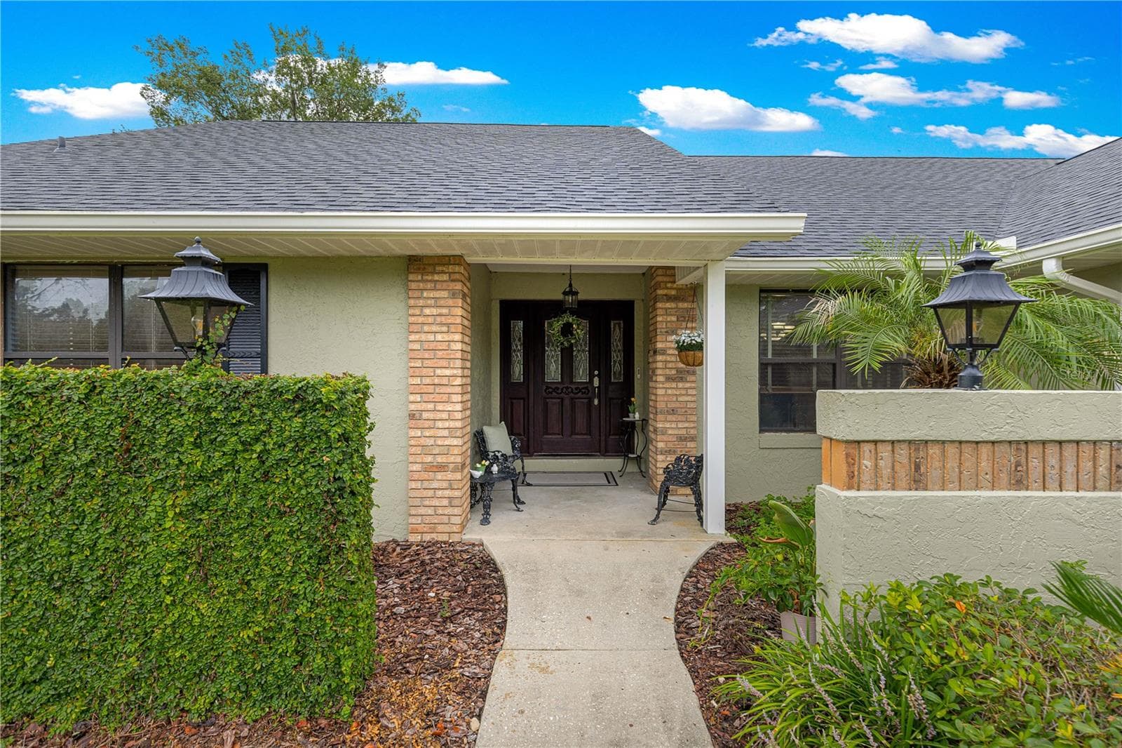 Single Family Residence at 1020 SW 32ND LN, OCALA, photo 2 of 16