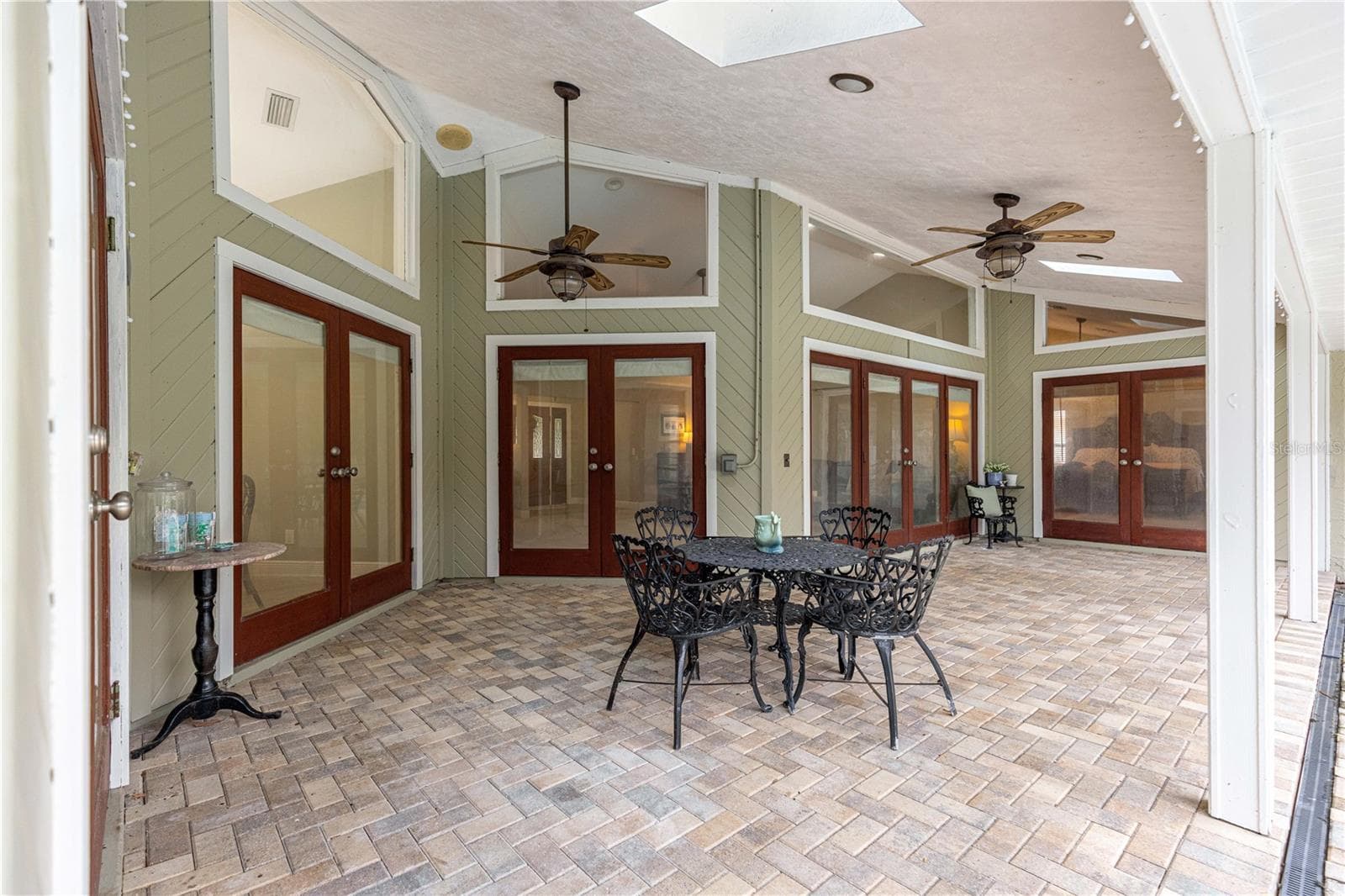 Single Family Residence at 1020 SW 32ND LN, OCALA, photo 11 of 16