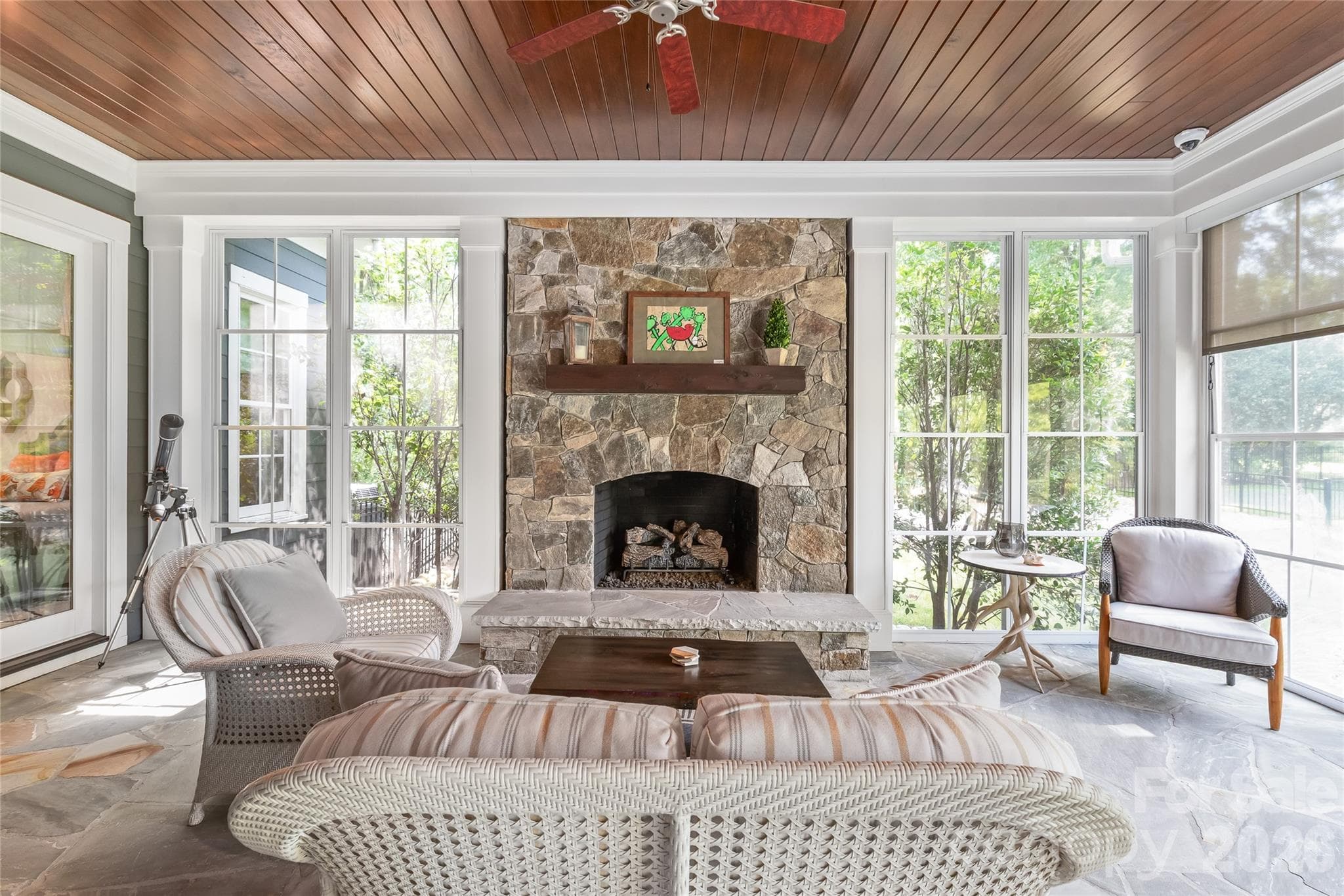 Perfect spot for fall evenings and the football game - 2800 Wintergreen Drive, Charlotte