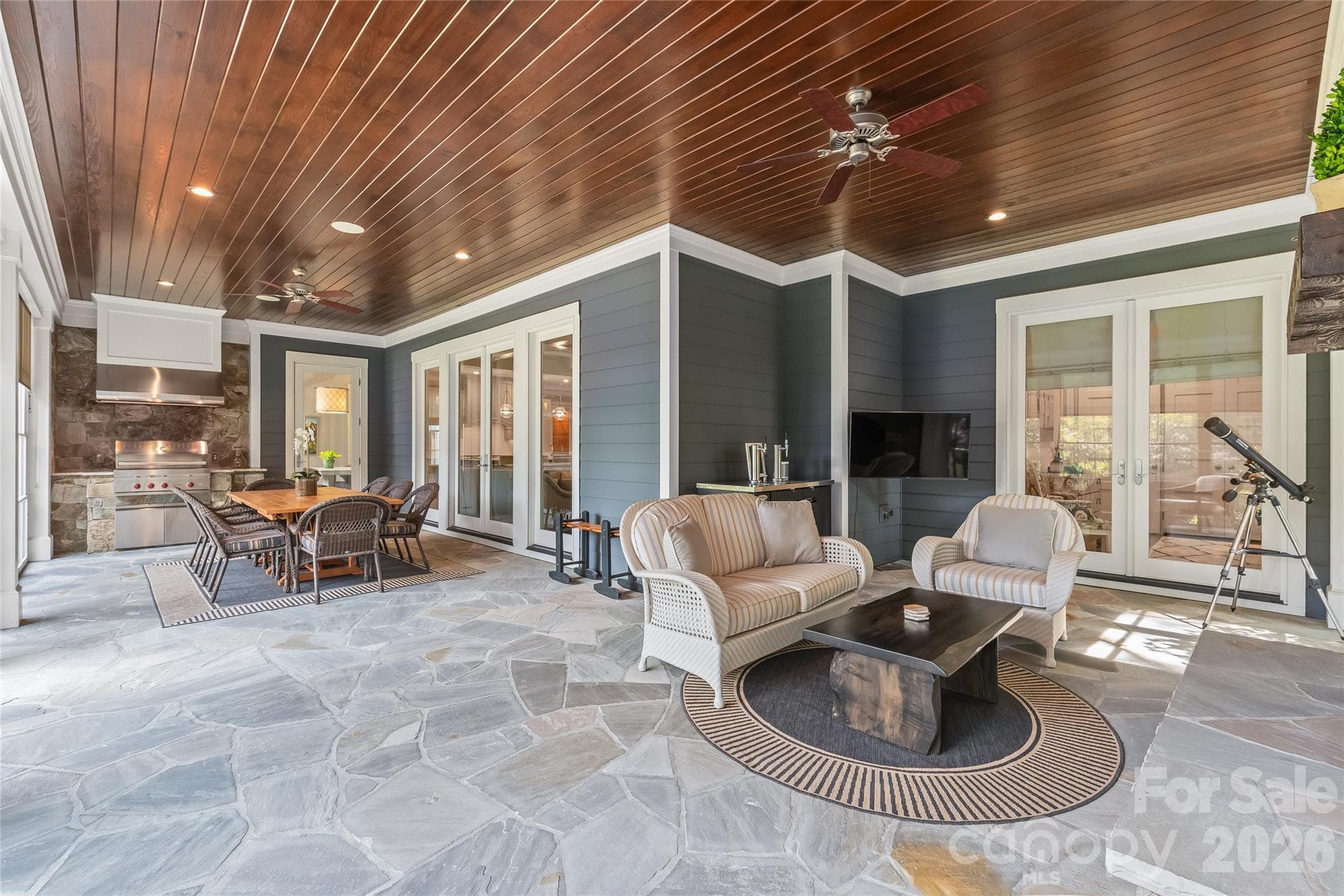 Single Family Residence at 2800 Wintergreen Drive, Charlotte, photo 43 of 48