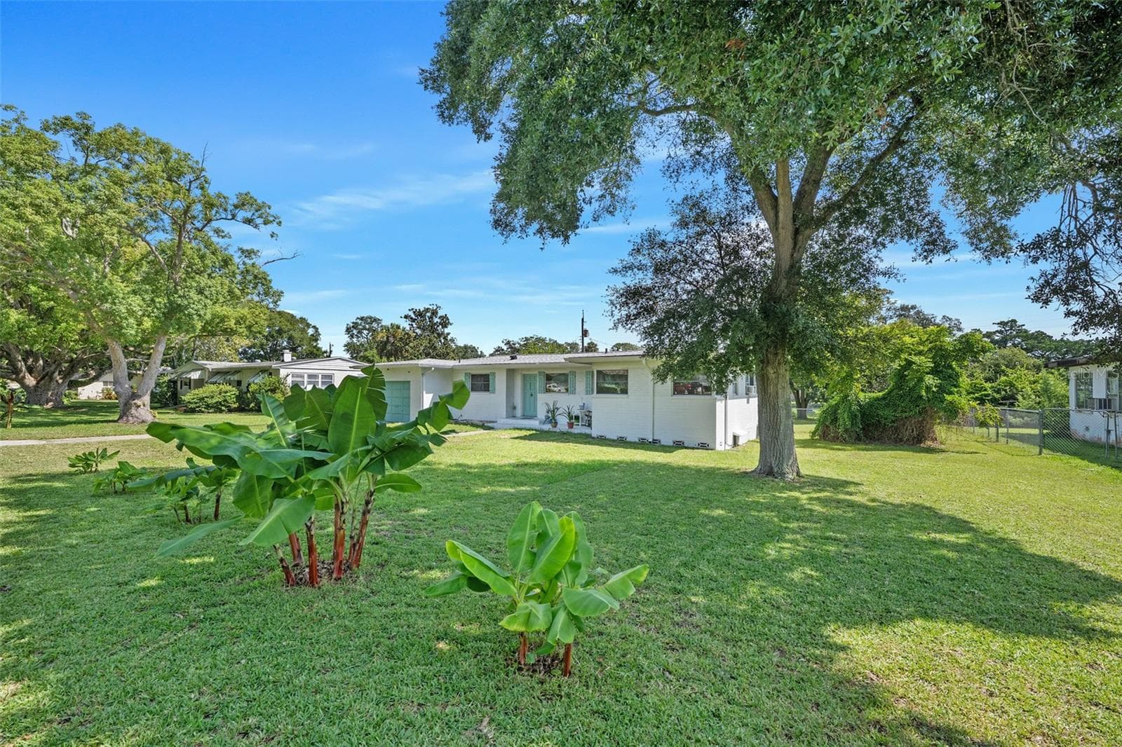 Single Family Residence at 1649 CORDOVA AVE, HOLLY HILL, photo 3 of 17