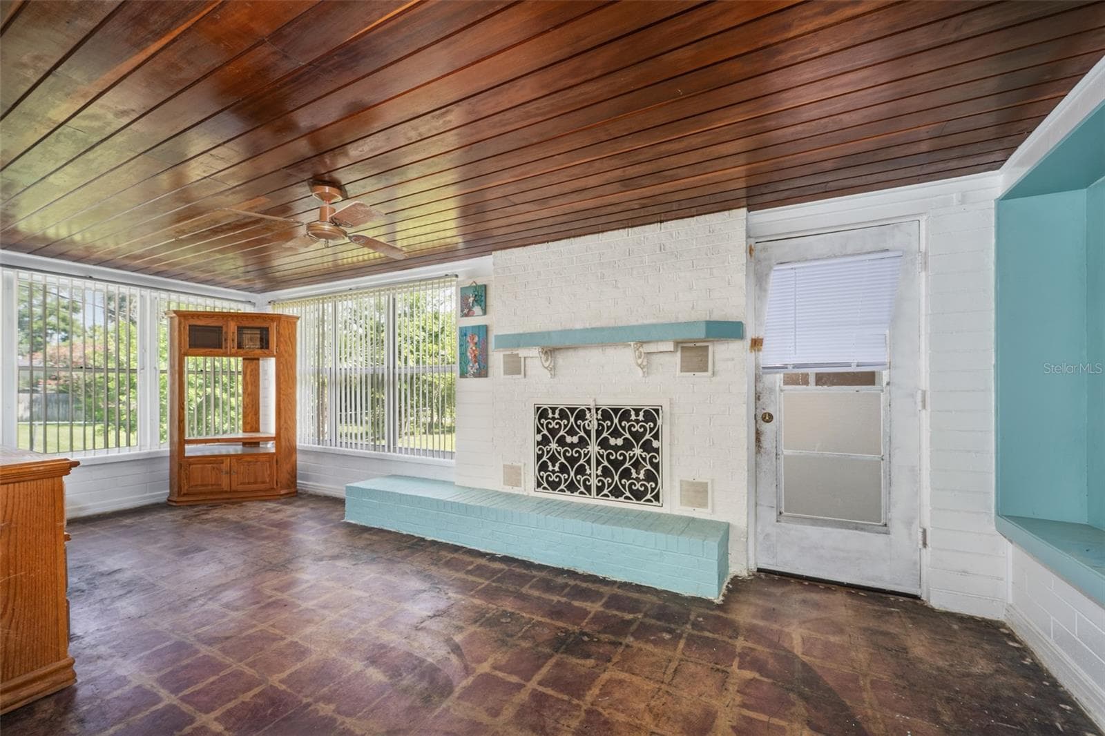 Single Family Residence at 1649 CORDOVA AVE, HOLLY HILL, photo 9 of 17