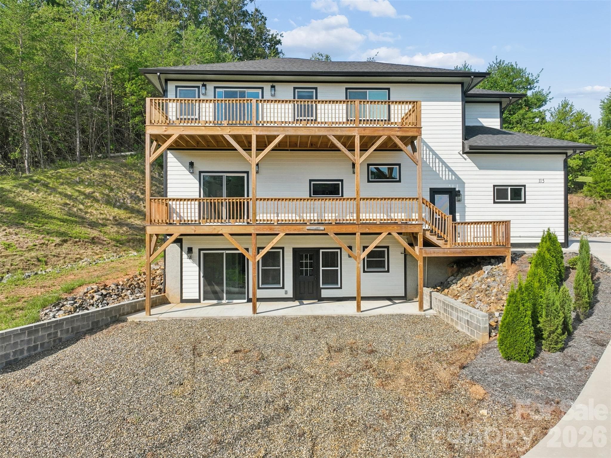 Single Family Residence at Weaverville, photo 4 of 50