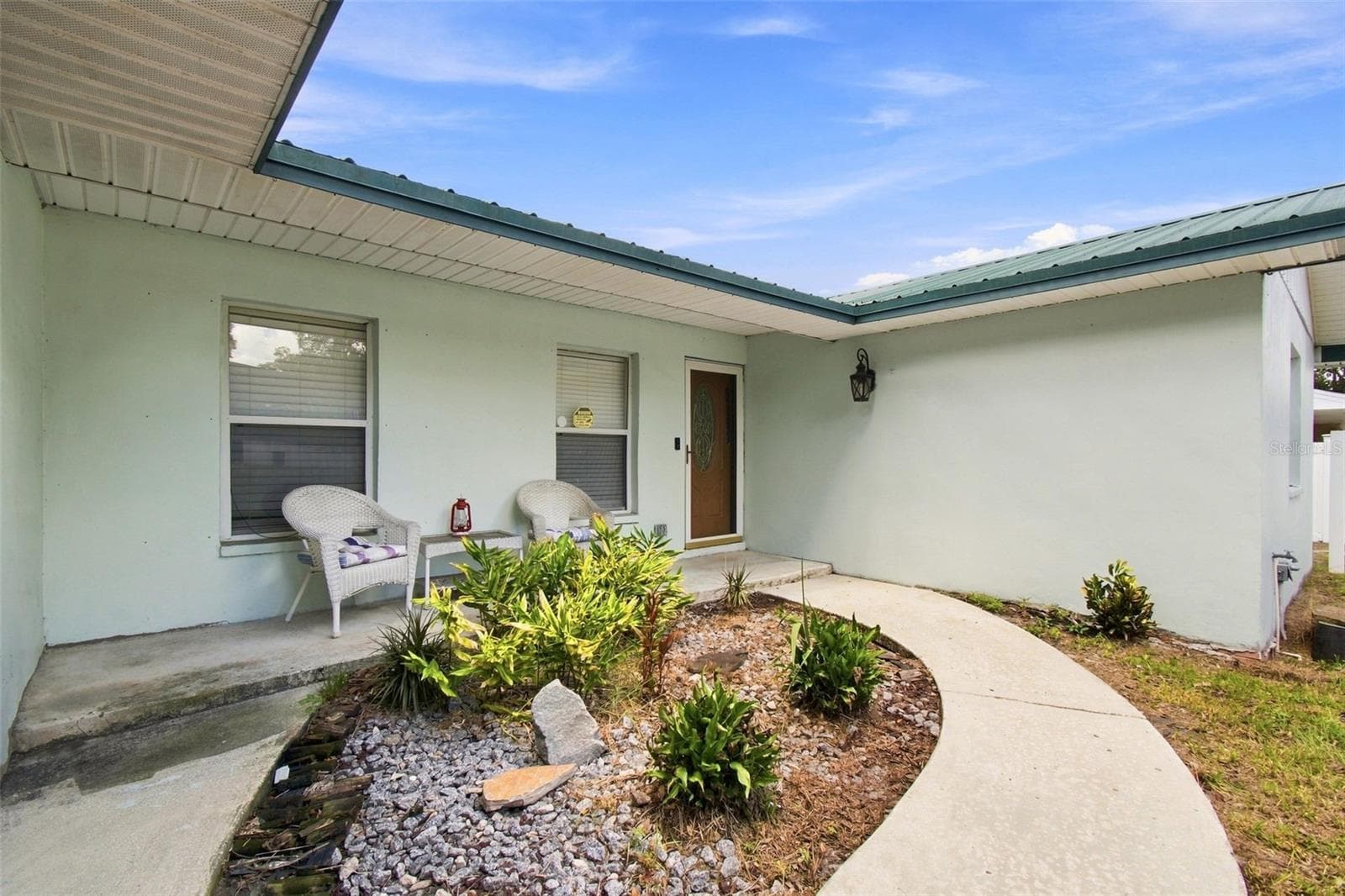 Front porch - 2219 NEW JERSEY RD, LAKELAND