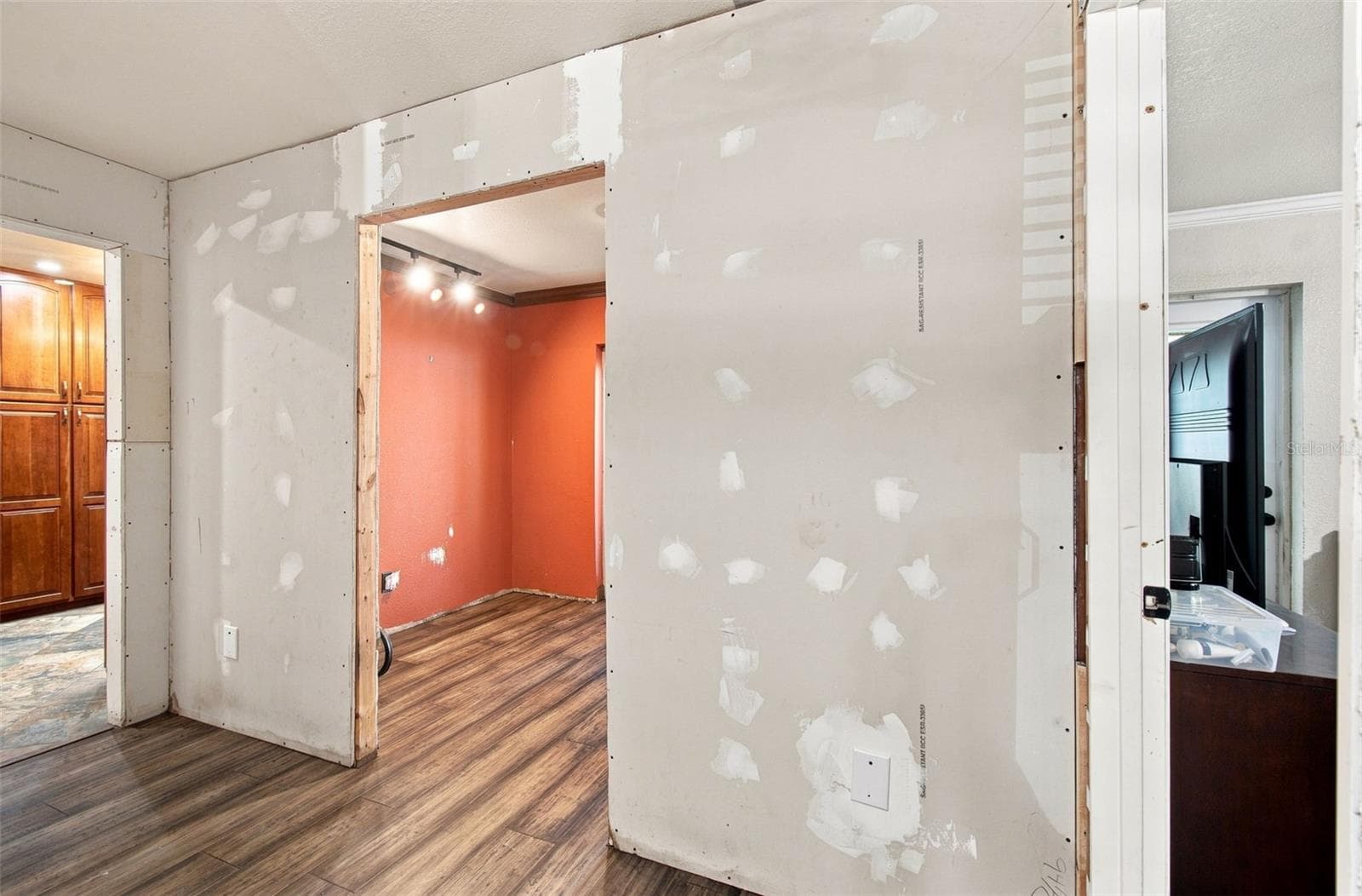 unfinished office - 2219 NEW JERSEY RD, LAKELAND