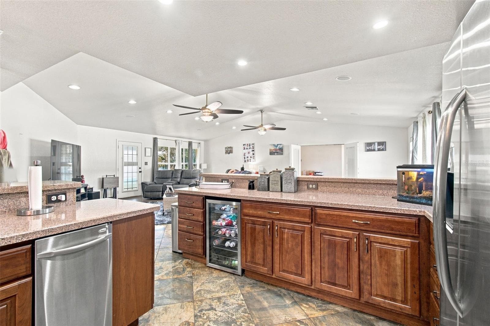 kithen - 2219 NEW JERSEY RD, LAKELAND