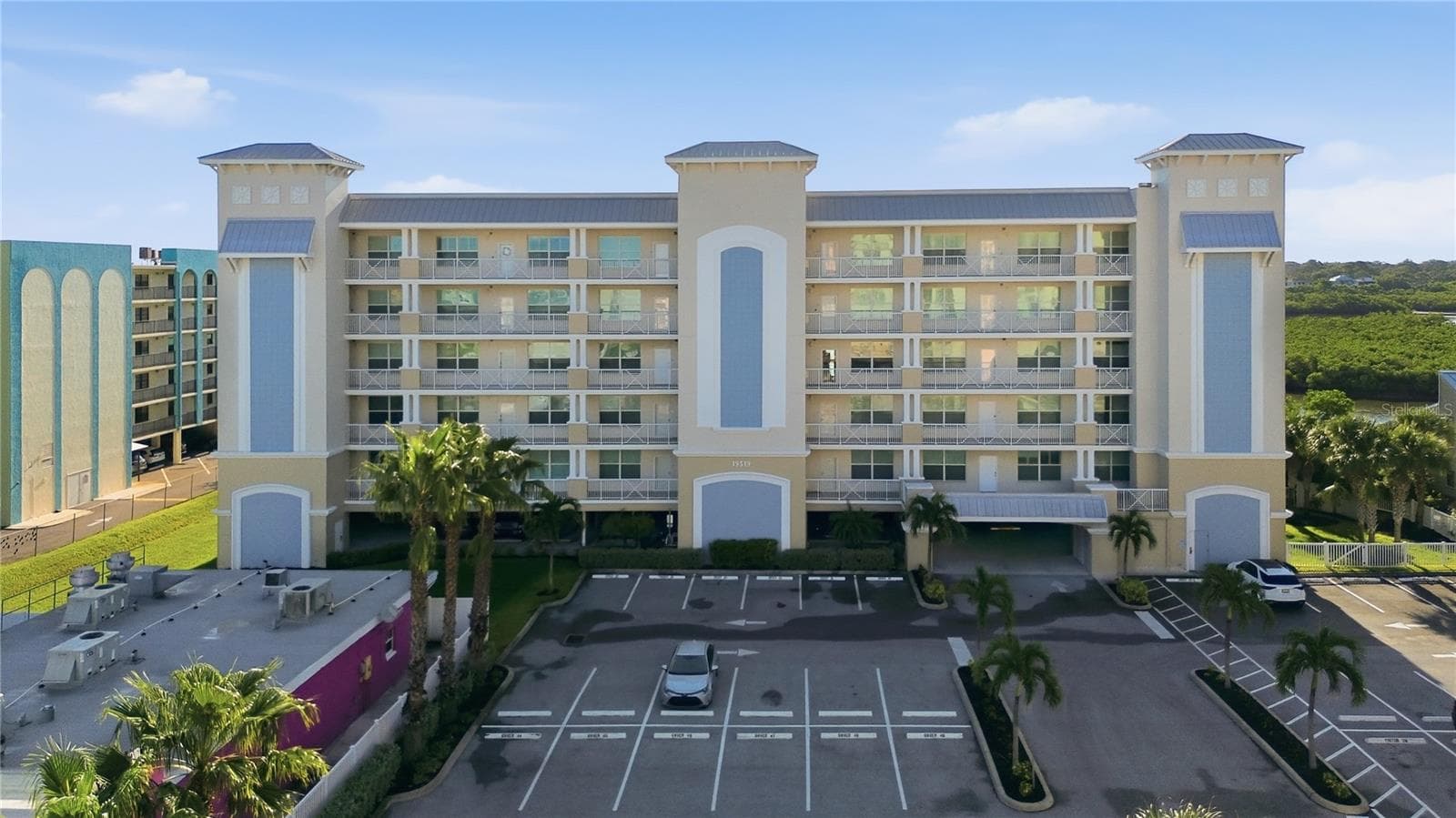 19519 GULF BLVD #403