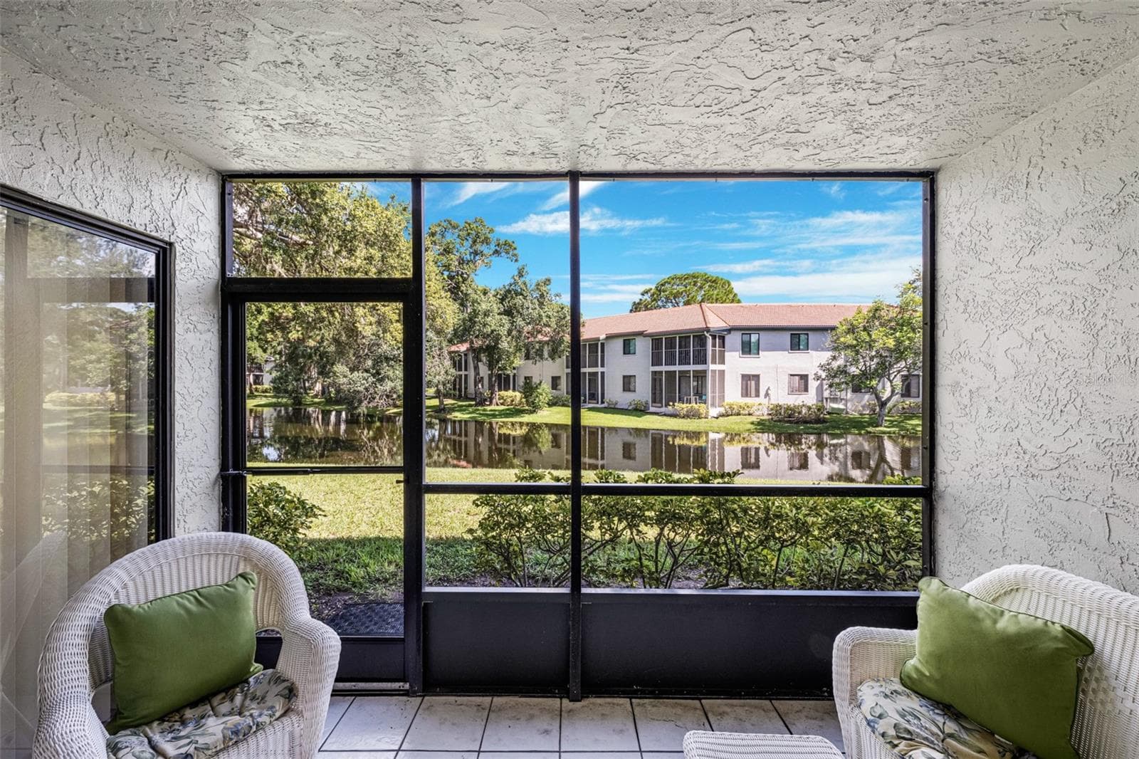 Condominium at 4520 47TH AVE W #103, BRADENTON, photo 11 of 47