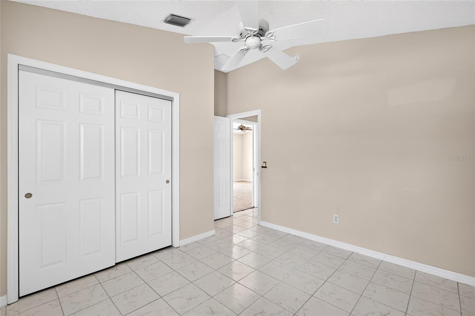 Villa at 8620 SE 166TH BIRCHBROOK LOOP, THE VILLAGES, photo 18 of 40