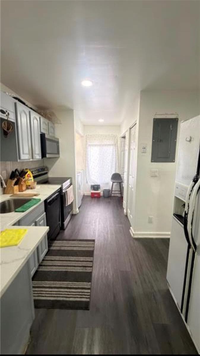 Apartment at 5304 INDIAN CREEK DR #D03, ORLANDO, photo 4 of 26