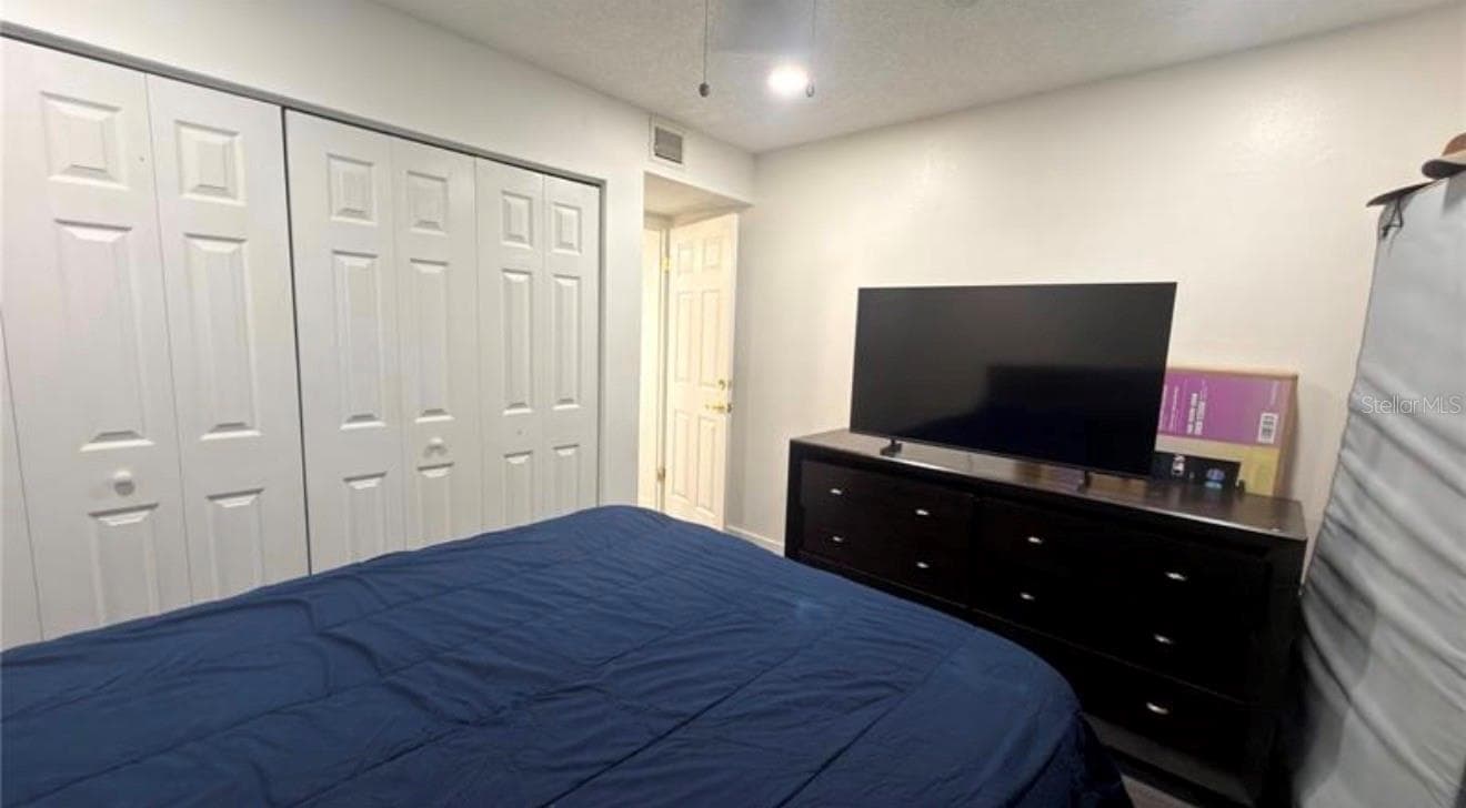 Apartment at 5304 INDIAN CREEK DR #D03, ORLANDO, photo 14 of 26