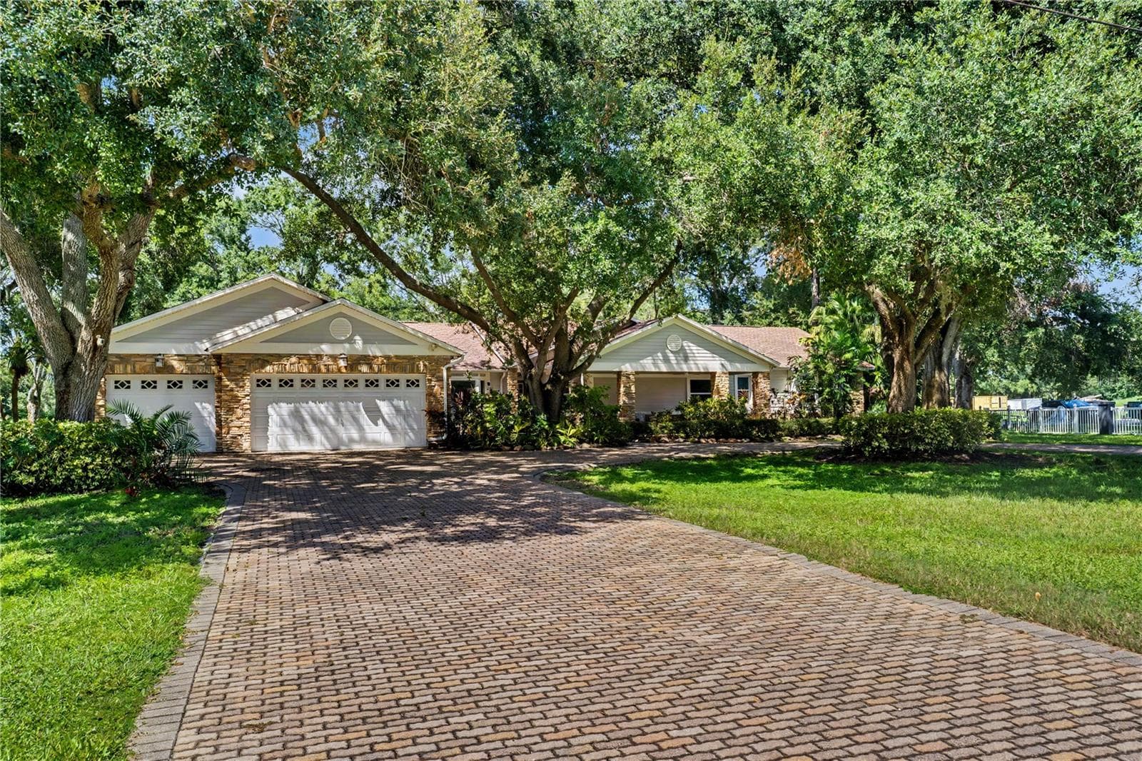 12511 PALOMINO CT