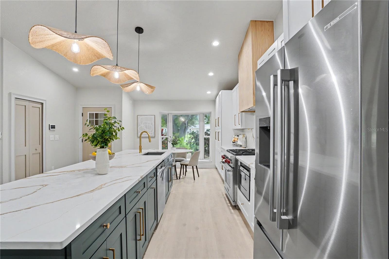 Single Family Residence at 12511 PALOMINO CT, TAMPA, photo 17 of 79