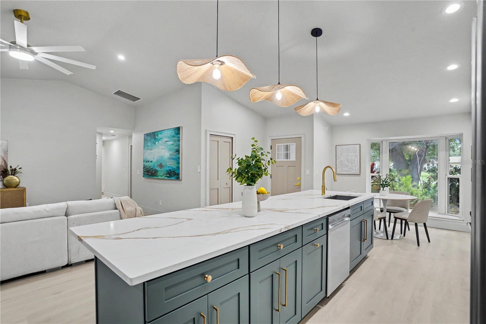 Single Family Residence at 12511 PALOMINO CT, TAMPA, photo 18 of 79