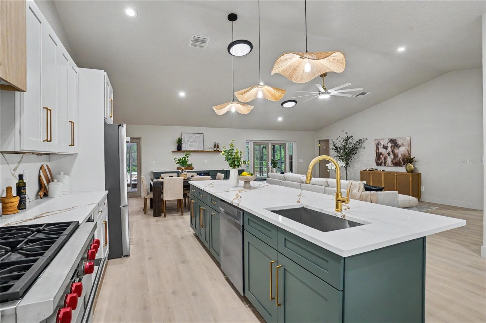 Single Family Residence at 12511 PALOMINO CT, TAMPA, photo 19 of 79