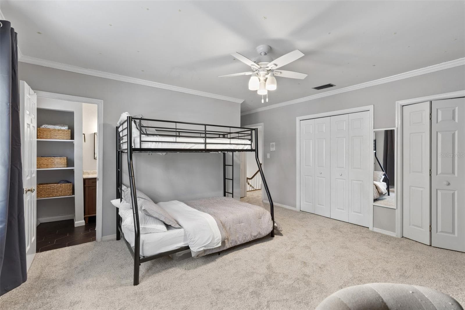 Bedroom 2 has its own full bathroom. - 4603 DOGWOOD HILLS CT, BRANDON