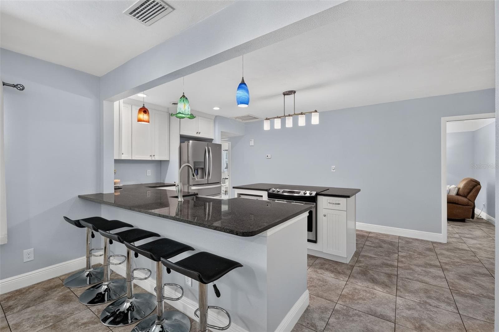 Single Family Residence at 6505 1ST AVE N, ST PETERSBURG, photo 13 of 54