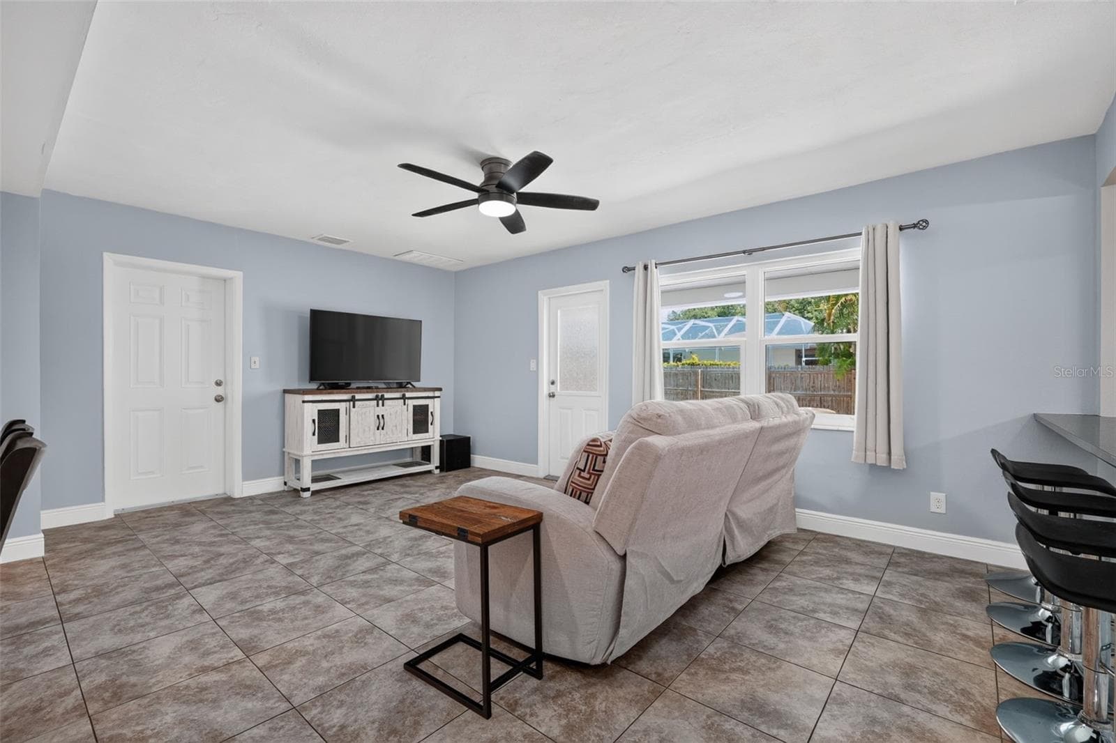 Single Family Residence at 6505 1ST AVE N, ST PETERSBURG, photo 17 of 54